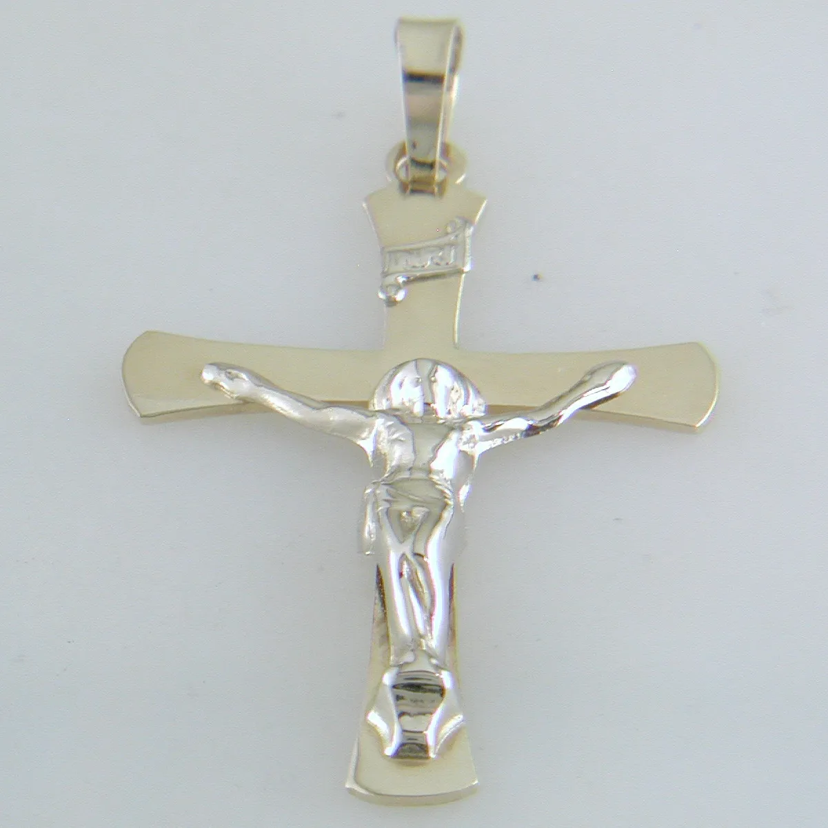 14k Yellow Gold Crucifix Cross Pendant