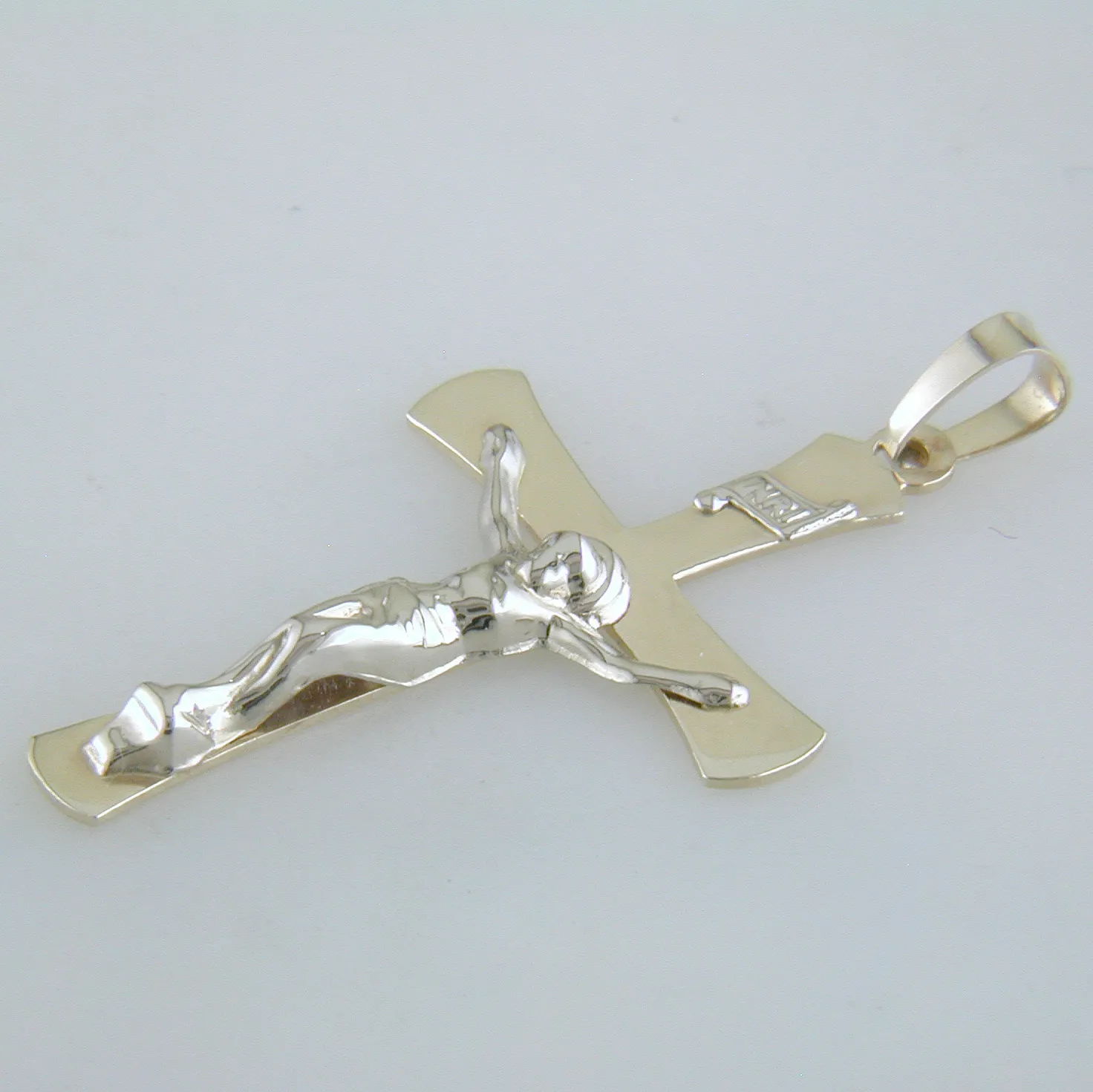 14k Yellow Gold Crucifix Cross Pendant