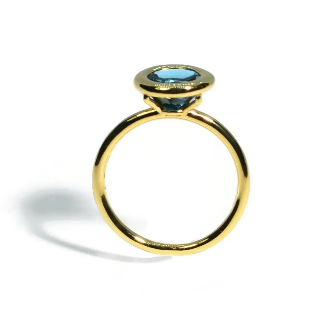 A & Furst - Gaia - Small Stackable Ring with Round London Blue Topaz, 18k Yellow Gold