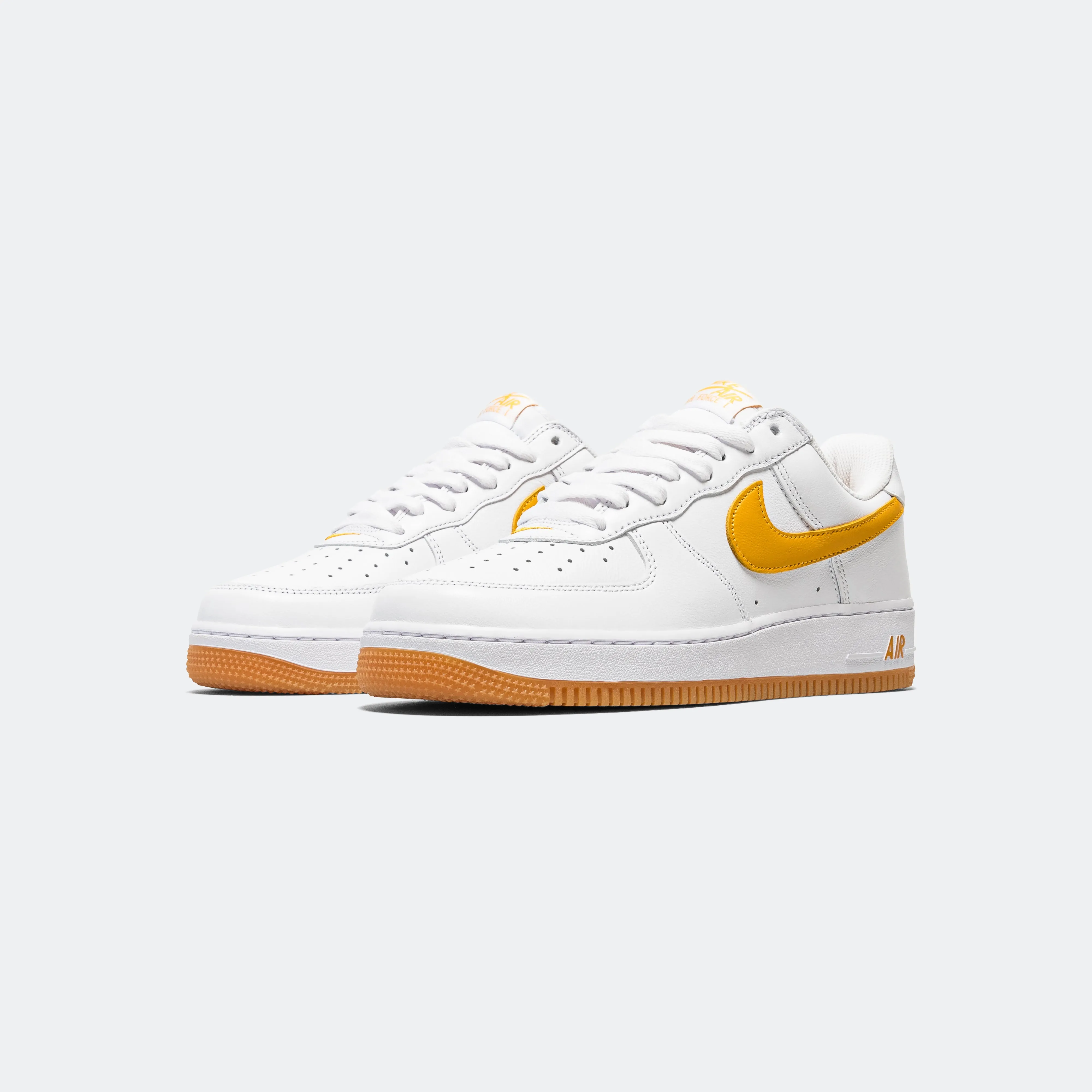 Air Force 1 Low Retro QS - White/University Gold-Gum Yellow