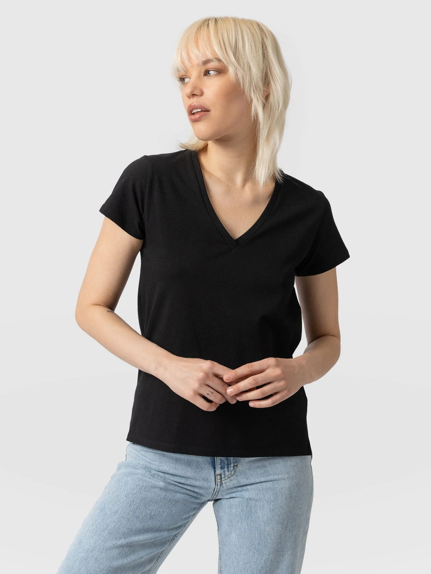 Apartment Tee - Black