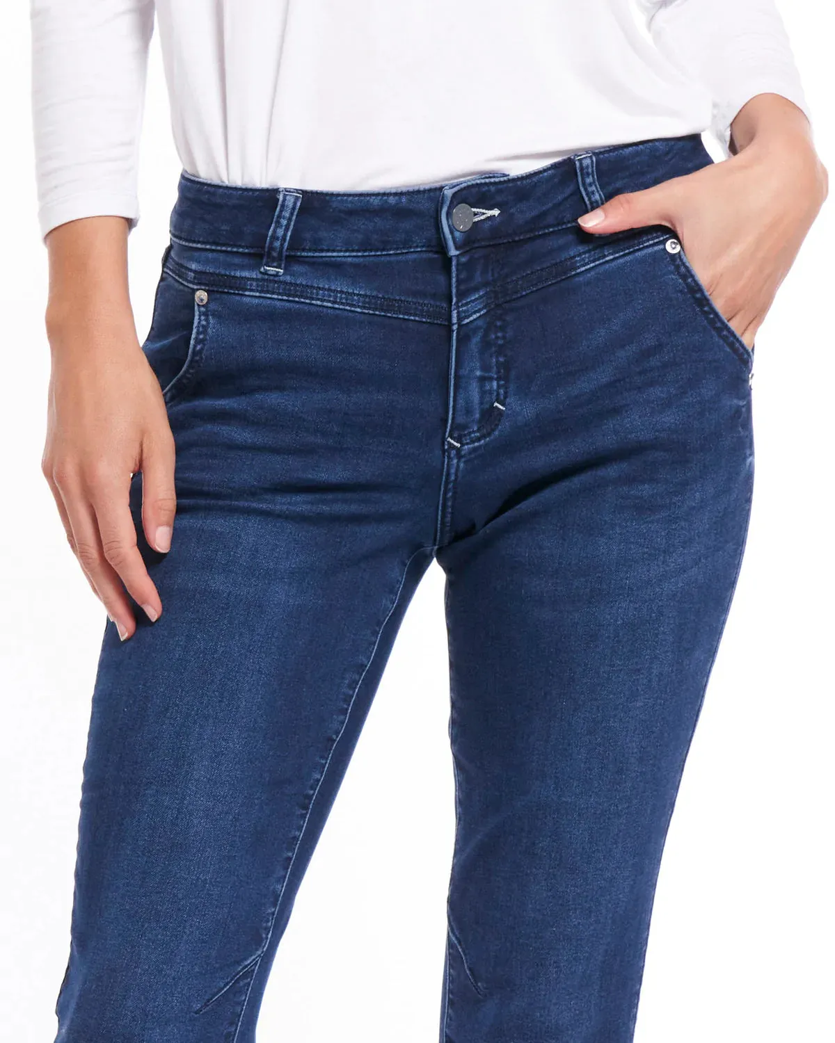 Bowen Jean by Betty Basics - Dark Indigo