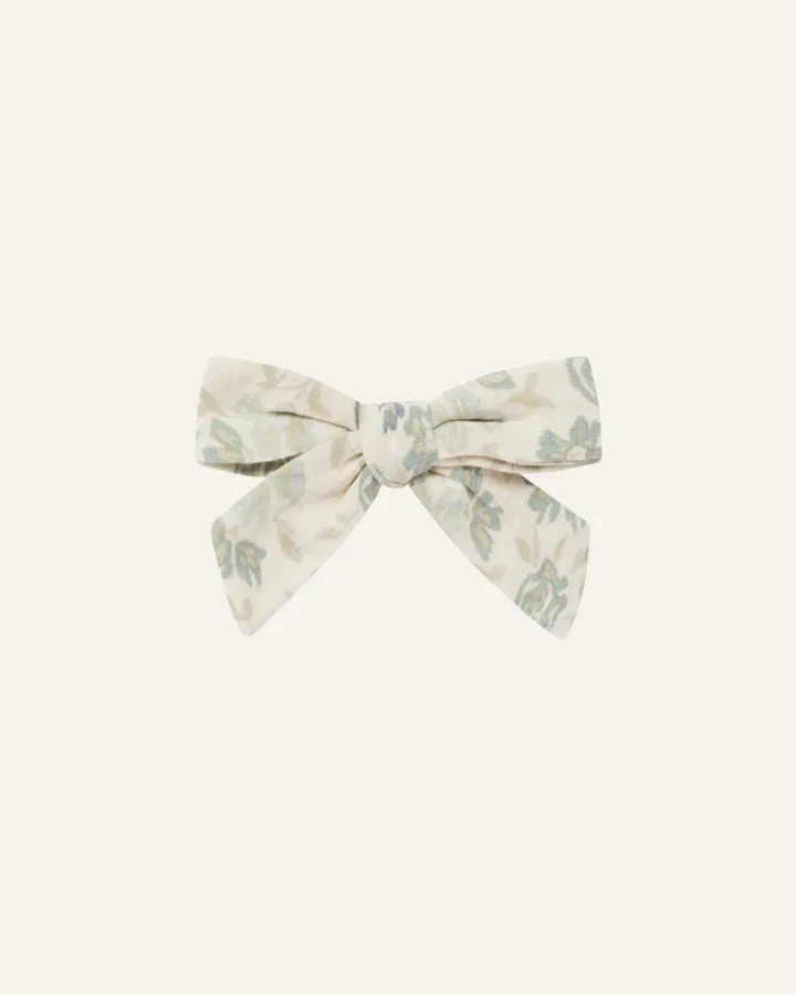 GIRL BOW