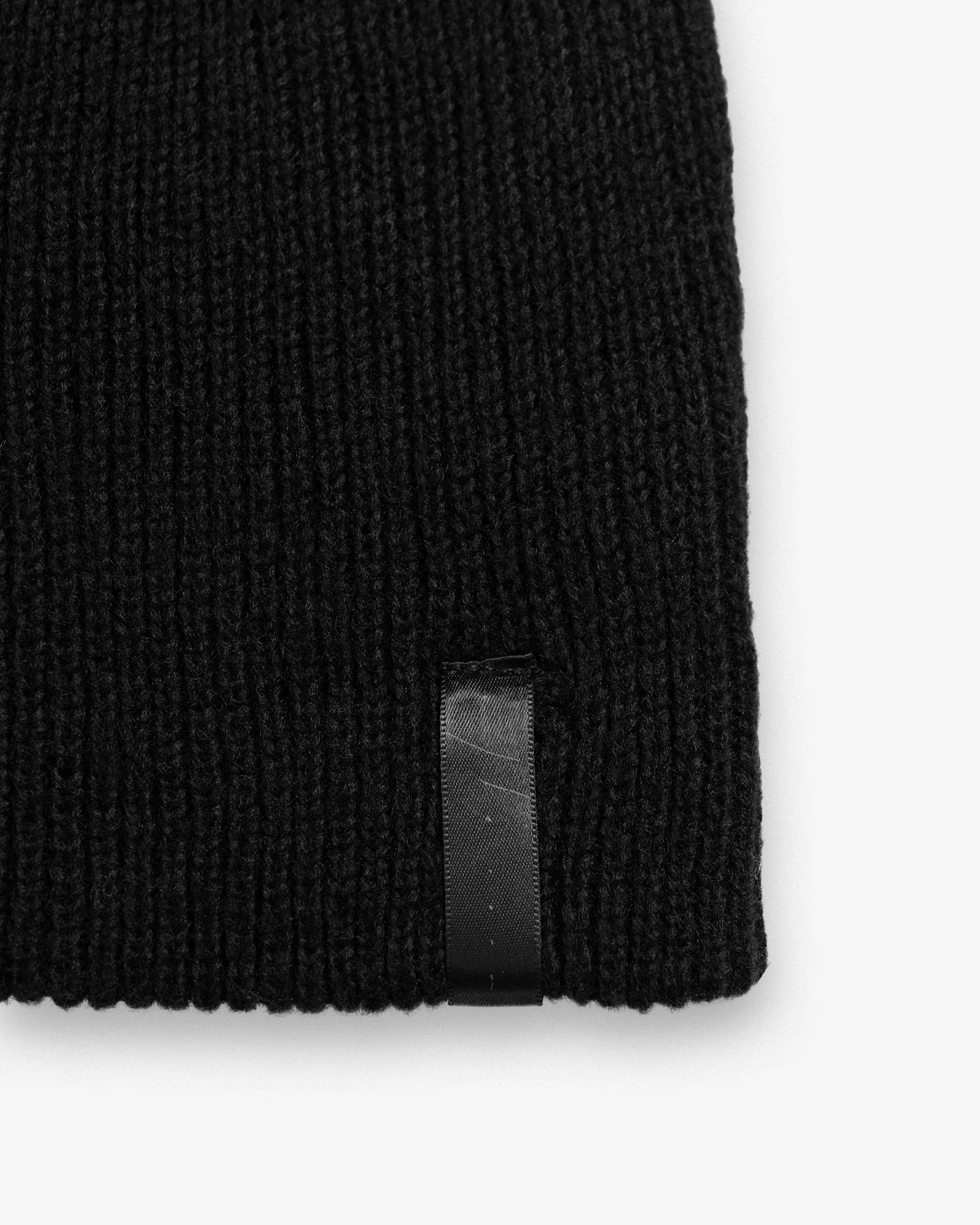 On The Roam Beanie - Black Wolf