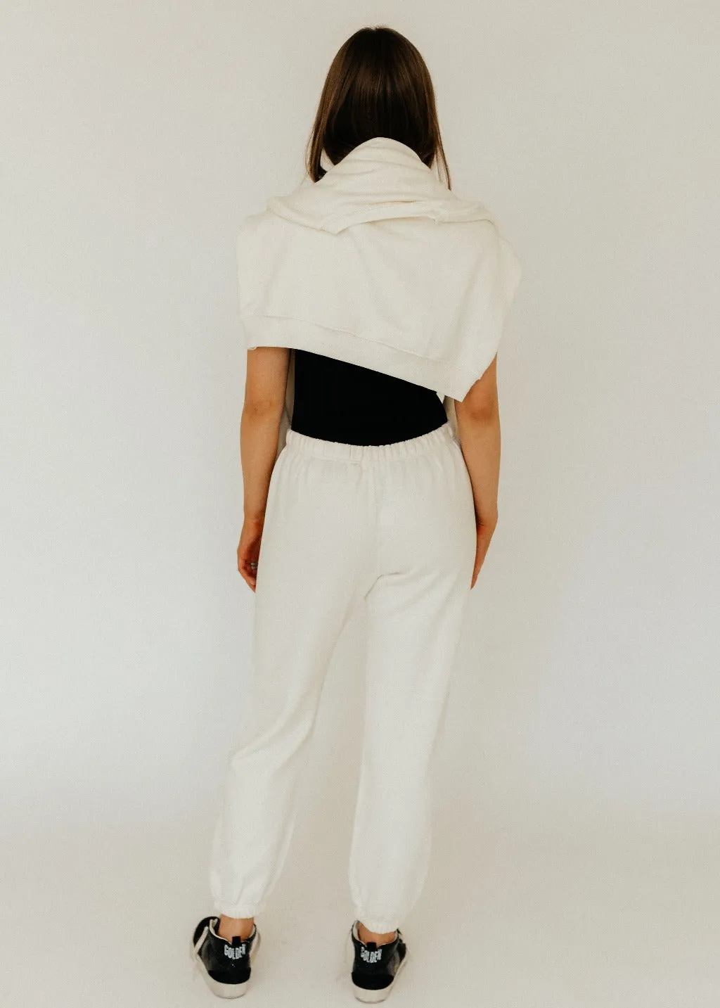 Éterne Classic Sweatpant in Cream